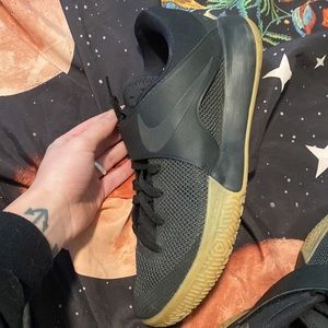 Nike Zoom Live Black Sneaker Velcro Strap 11.5